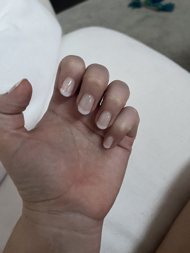 DONNA’S NAILS Updated September 2024 3849 Dayton Blvd, Chattanooga