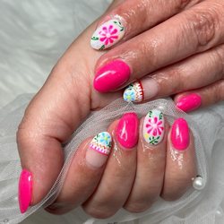 Super Star Nails