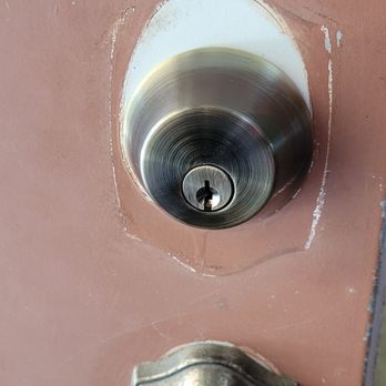 Eco Sun Locksmith - Outstanding Job! (the after) - Keys & Locksmiths Near Me - Los Angeles, California Eco Sun Locksmith - Outstanding Job! (the after) - Keys & Locksmiths Near Me - Los Angeles, California