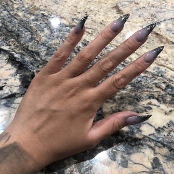 Nail Bar - Mountain View - Nails done by Hannah - Nail Salons Near Me - Mountain View, California