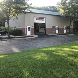 Toro's Auto Care - Toro's Auto Care 
Over 25 years experience