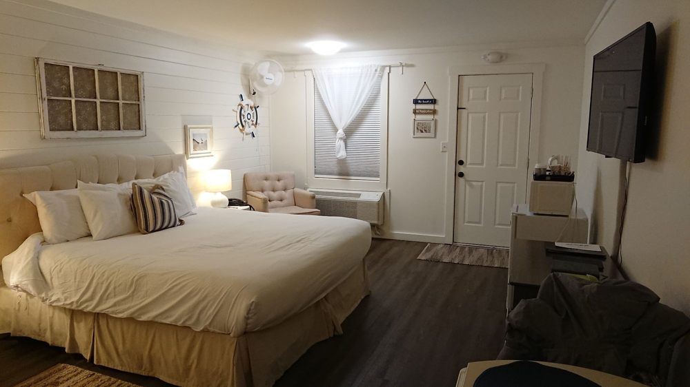 SANDWICH INN AND SUITES 52 Photos & 47 Reviews 14 Rt 6A, Sandwich