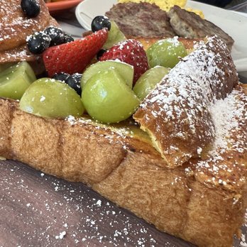 The Hangout - Breakfast & Brunch Near Me - Walnut Creek, California