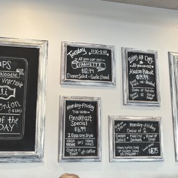 Briarfield Cafe - Specials notably 7-10 breakfast special - Cafes Near Me - Maumee, Ohio