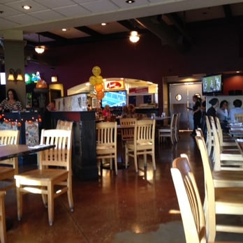 Armand's Pizzeria - Armand's Pizza Elmhurst Interior - Pizza Near Me - Elmhurst, Illinois Armand's Pizzeria - Armand's Pizza Elmhurst Interior - Pizza Near Me - Elmhurst, Illinois