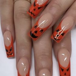 Lee’s Nails & Spa