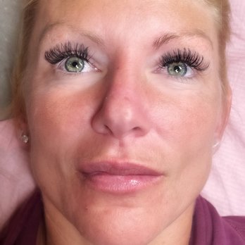 Miss Lashaholic - Classic Set - Eyelash Service Near Me - Southfield, Michigan Miss Lashaholic - Classic Set - Eyelash Service Near Me - Southfield, Michigan