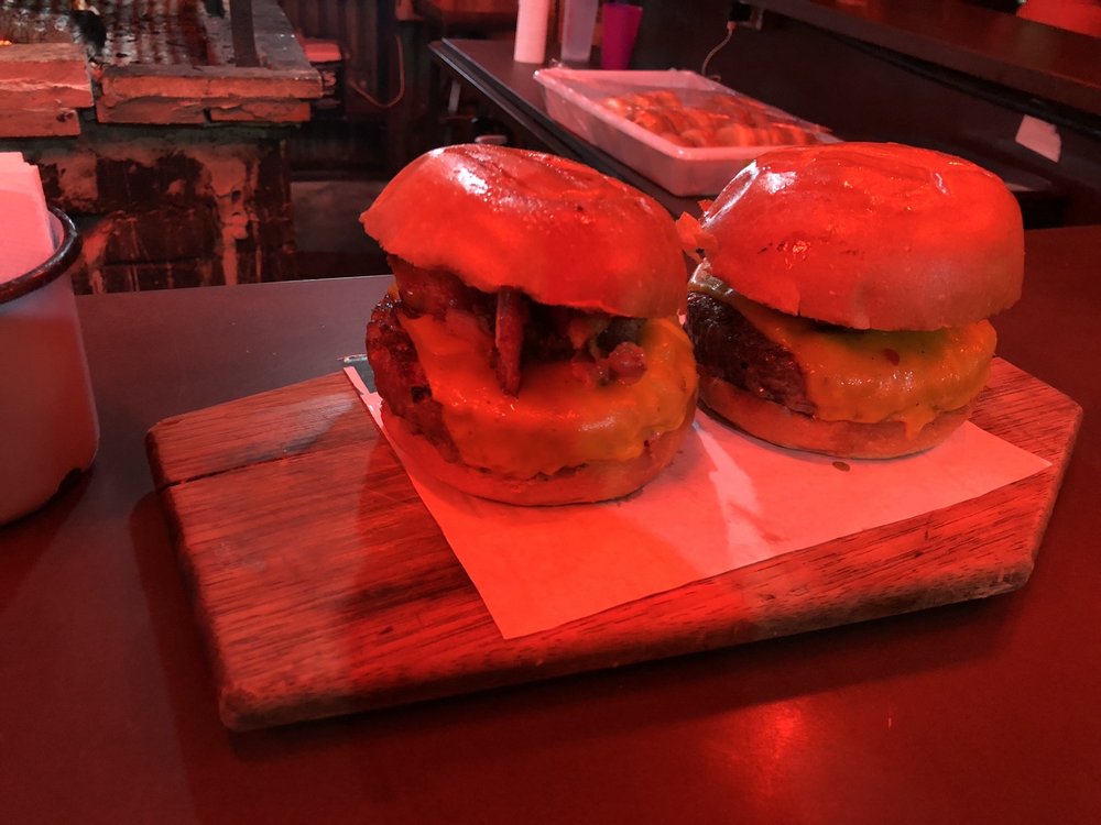 Underdog Meat & Beers