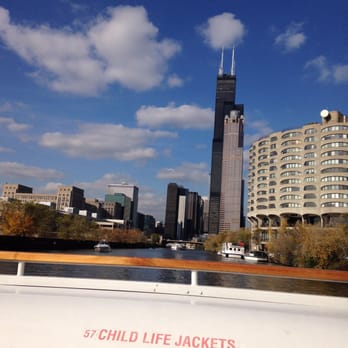 Shoreline Sightseeing - View of the Sears tower - Architectural Tours Near Me - Chicago, Illinois