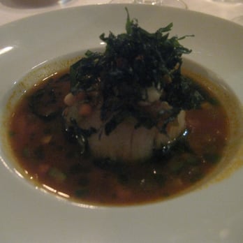 Le Gavroche - Coquilles St. Jacques Grillees - French Near Me - London, XGL Le Gavroche - Coquilles St. Jacques Grillees - French Near Me - London, XGL