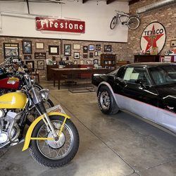 The RV Museum - Classic corvette