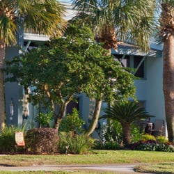 Sunnyside Beach & Tennis Resort