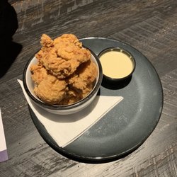 Walk-On's Sports Bistreaux - Alligator appetizer