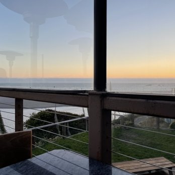 Vue Kitchen - Gorgeous spot. - New American Near Me - Gualala, California Vue Kitchen - Gorgeous spot. - New American Near Me - Gualala, California