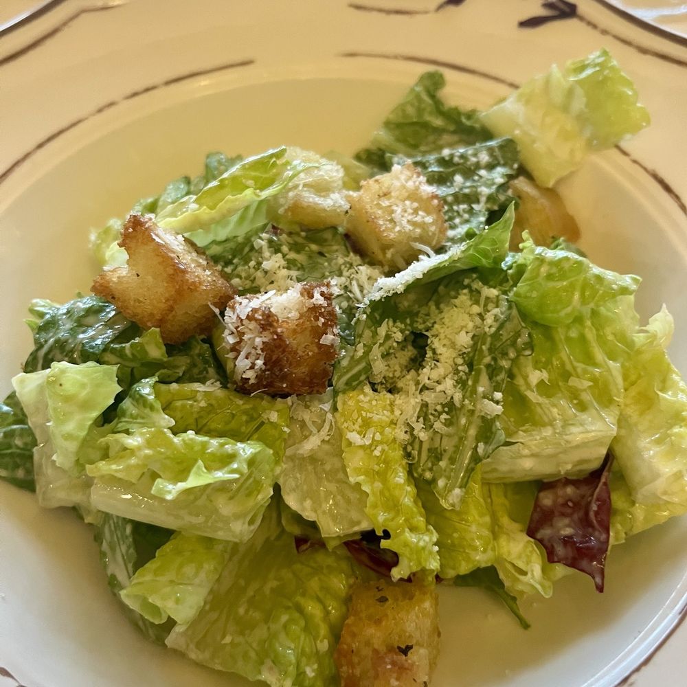 Pèppoli at Pebble Beach - Caesar salad split - Italian Near Me - Pebble Beach, California Pèppoli at Pebble Beach - Caesar salad split - Italian Near Me - Pebble Beach, California