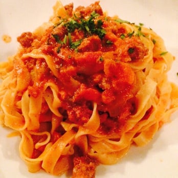 Pasta Moon - Tagliatelle bolognese - Italian Near Me - Half Moon Bay, California Pasta Moon - Tagliatelle bolognese - Italian Near Me - Half Moon Bay, California