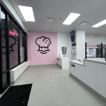 Crumbl - Brickyard - Inside - Bakeries Near Me - Chicago, Illinois