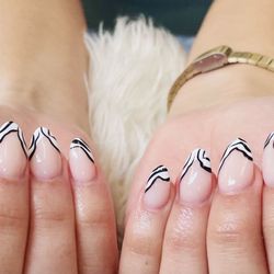 Ri-nails