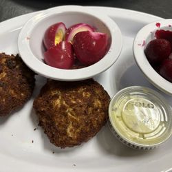 Crab cakes with pickled beets and eggs
