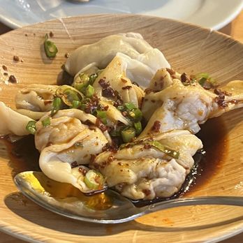 Hi Trendy Dumpling - Chili Oil Dumpling - Szechuan Near Me - Houston, Texas