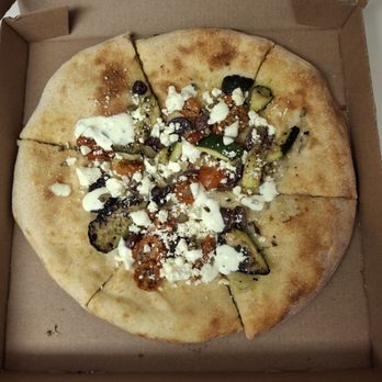 California Pizza Kitchen - Actual - Pizza Near Me - Honolulu, Hawaii