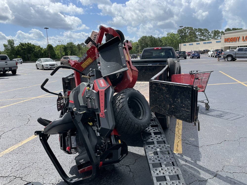 TRACTOR SUPPLY Updated September 2024 2200 S Loop 256, Palestine