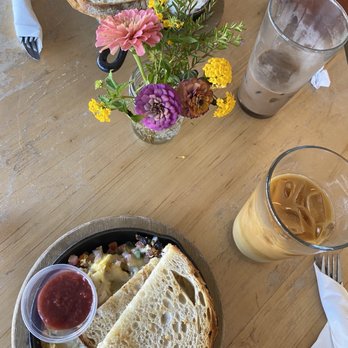 Halcyon - Southwest Skillet - Breakfast & Brunch Near Me - Dallas, Texas Halcyon - Southwest Skillet - Breakfast & Brunch Near Me - Dallas, Texas