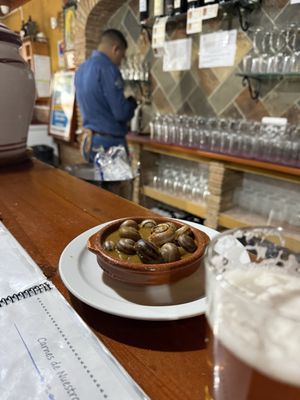 Bar Aliatar Los Caracoles by null