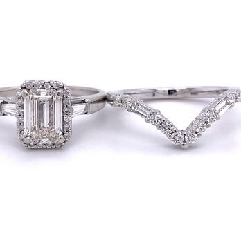 Gunderson's Jewelers - Jewelry Near Me - Omaha, Nebraska Gunderson's Jewelers - Jewelry Near Me - Omaha, Nebraska