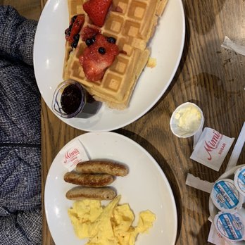 Mimi's Cafe - Breakfast & Brunch Near Me - Corona, California