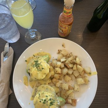 Beach Plum Kitchen - Eggs Benedict California style - New American Near Me - Carlsbad, California