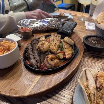 Gonzalez Y Gonzalez - Fajitas - Mexican Near Me - Las Vegas, Nevada Gonzalez Y Gonzalez - Fajitas - Mexican Near Me - Las Vegas, Nevada