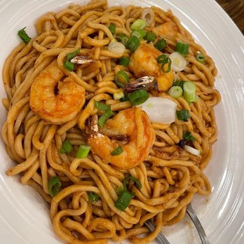 Bhan Mae Vane - Garlic noodles was so good - Thai Near Me - Alameda, California Bhan Mae Vane - Garlic noodles was so good - Thai Near Me - Alameda, California
