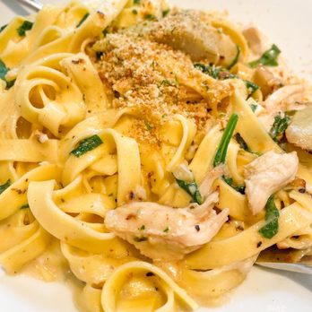 Sixty Vines - fettuccine - Wine Bars Near Me - Houston, Texas Sixty Vines - fettuccine - Wine Bars Near Me - Houston, Texas
