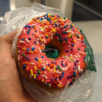 7-Eleven - Doughnut with pink frosting and rainbow sprinkles. After looking at my receipt, I just realized they didn't charge me for this. - Convenience Stores Near Me - Dallas, Texas 7-Eleven - Doughnut with pink frosting and rainbow sprinkles. After looking at my receipt, I just realized they didn't charge me for this. - Convenience Stores Near Me - Dallas, Texas