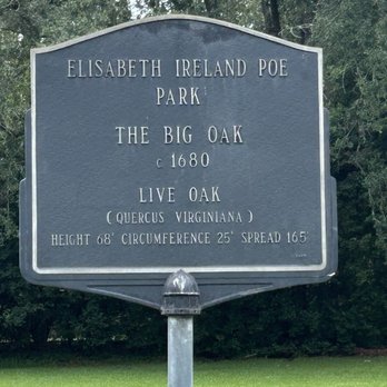 The Big Oak - Landmarks & Historical Buildings Near Me - Thomasville, Georgia The Big Oak - Landmarks & Historical Buildings Near Me - Thomasville, Georgia
