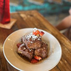The Porch South Orange - Hawaiian French Toast...A MUST HAVE!!!!