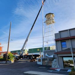 Auburn Crane