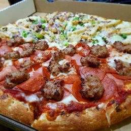 Chicken Supreme Pizza