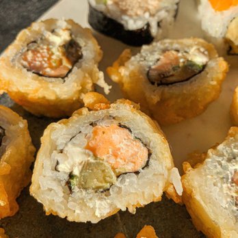 Roll Call - Deep-Fried Philadelphia Roll - Sushi Bars Near Me - Los Angeles, California