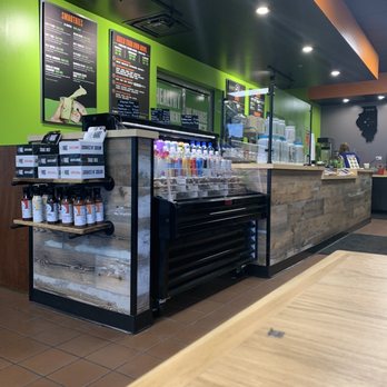 Clean Eatz - Interior shot - Gluten-Free Near Me - Orland Park, Illinois Clean Eatz - Interior shot - Gluten-Free Near Me - Orland Park, Illinois