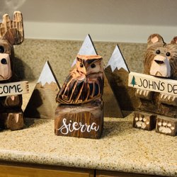 Mountain Living Creations - Chainsaw carvings