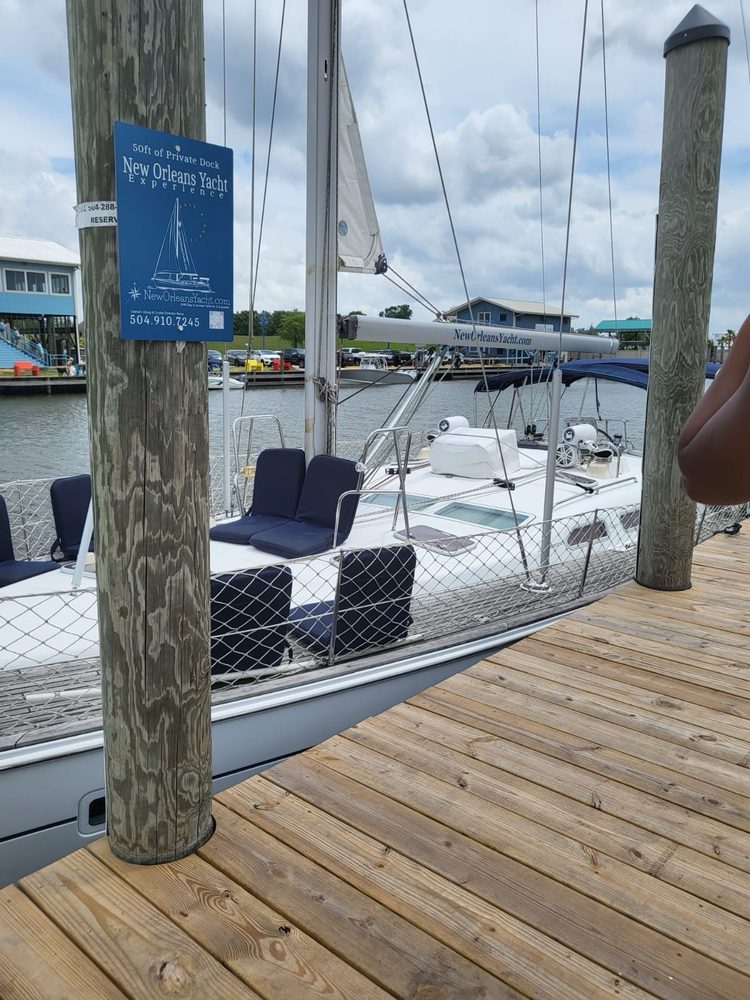 New Orleans Yacht Experience Logo