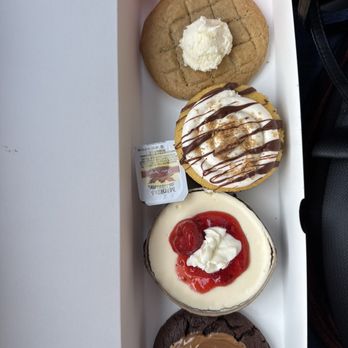 Crumbl - Cobblestone Commons - 4 pack of cookies - Bakeries Near Me - Boynton Beach, Florida Crumbl - Cobblestone Commons - 4 pack of cookies - Bakeries Near Me - Boynton Beach, Florida