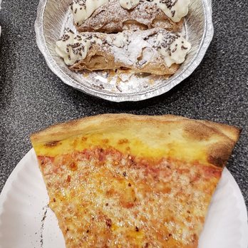Mama Mia's - Pizza Near Me - Geneseo, New York