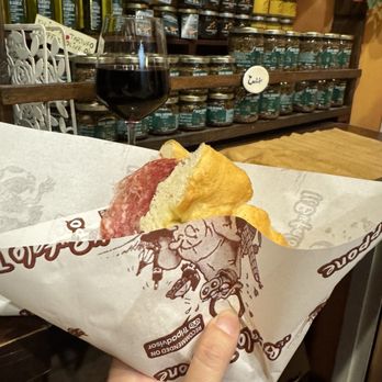 Il Bufalo Trippone - Panini - Tuscan Near Me - Florence, FI Il Bufalo Trippone - Panini - Tuscan Near Me - Florence, FI