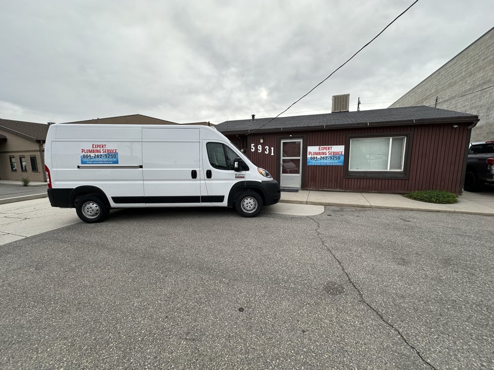Slide of Expert Plumbing Service