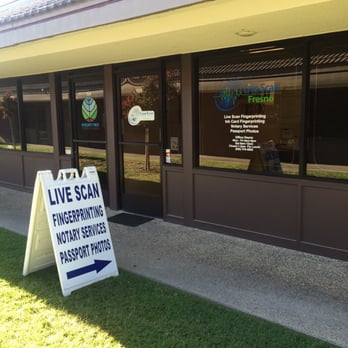 Live Scan Fresno - I didn't take a picture of the waiting area but the facility is always clean - Notaries Near Me - Fresno, California