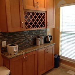 Small space with ample cabinets for my pots, pans, and wine bottles!