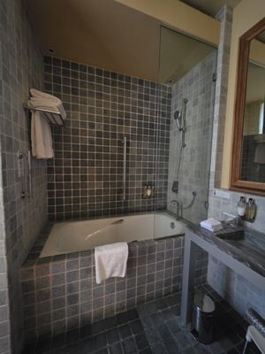 L'Hermitage Gantois, Autograph Collection by null